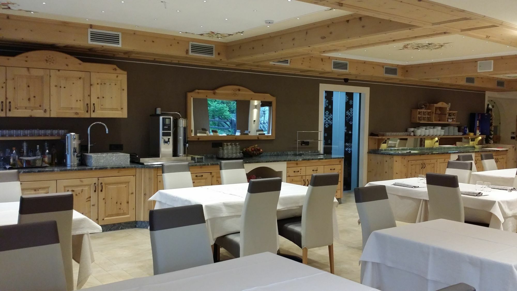 Hotel Alba Ливиньо Екстериор снимка