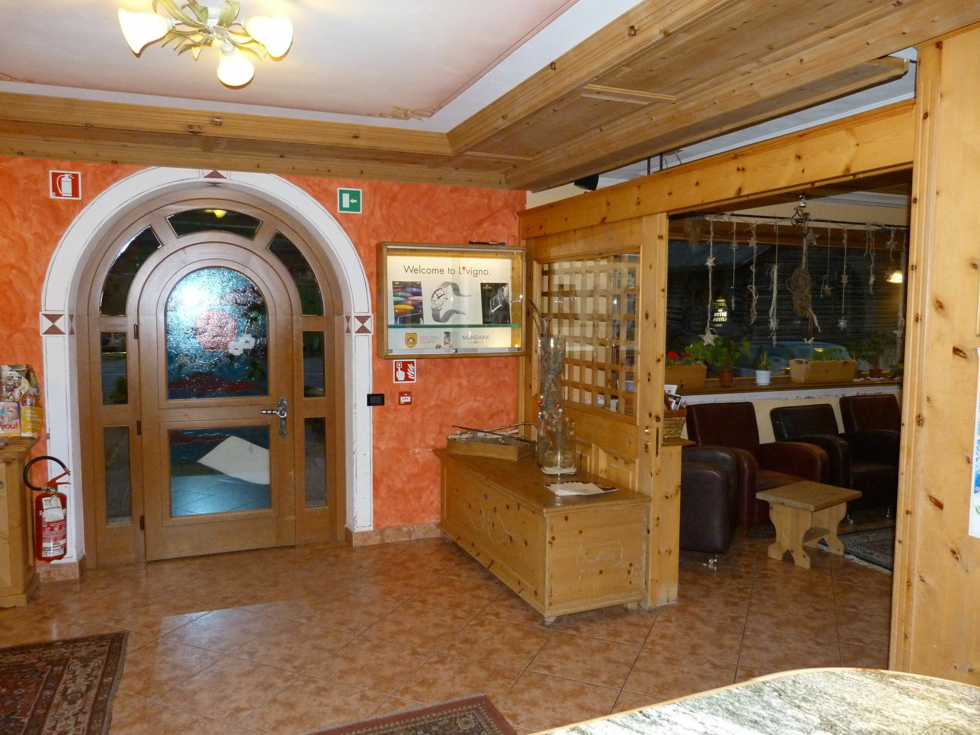 Hotel Alba Ливиньо Екстериор снимка